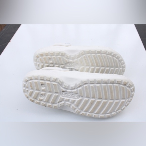 Crocs Luke Combs skull crocs - Picture 5 of 8